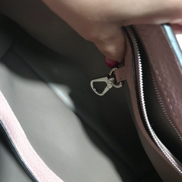 100% Authentic Louis Vuitton Capucines Pm - Picture 4 of 5